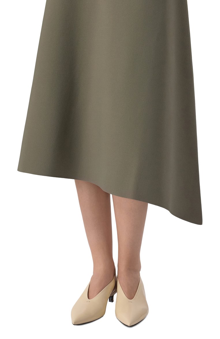 Женская юбка из вискозы JIL SANDER хаки цвета, арт. J04MA0105-J18208 | Фото 5 (Материал внешний: Вискоза; Длина Ж (юбки, платья, шорты): Миди; Стили: Минимализм; Кросс-КТ: костюм, Трикотаж)
