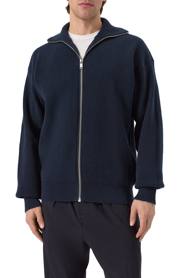 Мужской хлопковый кардиган JIL SANDER темно-синего цвета, арт. J47HP0001-J15365 | Фото 3 (Длина (для топов): Стандартные; Рукава: Длинные; Материал внешний: Хлопок; Мужское Кросс-КТ: Кардиган-одежда; Стили: Минимализм; Застежка: Молния)