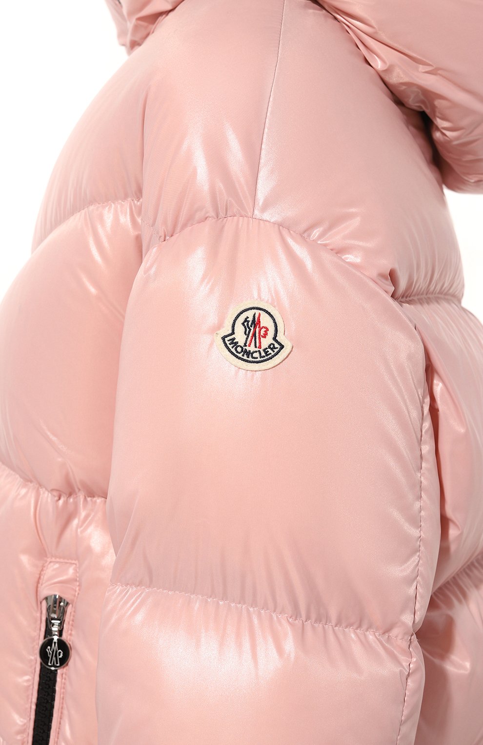 Пуховик huppe MONCLER розового цвета по цене 199500 руб., арт. 1A001.31/5963V, фото 5 Пуховик huppe MONCLER, арт. 1A001.31/5963V, фото 5