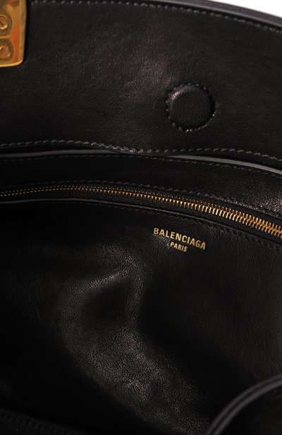 Сумка fan carry all medium BALENCIAGA черного цвета по цене 454500 руб., арт. A007J6/2ACT4, фото 5 Сумка fan carry all medium BALENCIAGA, арт. A007J6/2ACT4, фото 5