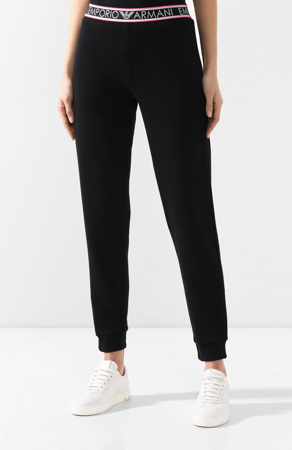 Хлопковые джоггеры EMPORIO ARMANI черного цвета по цене 12400 руб., арт. 163832/9P287, фото 3 Хлопковые джоггеры EMPORIO ARMANI, арт. 163832/9P287, фото 3