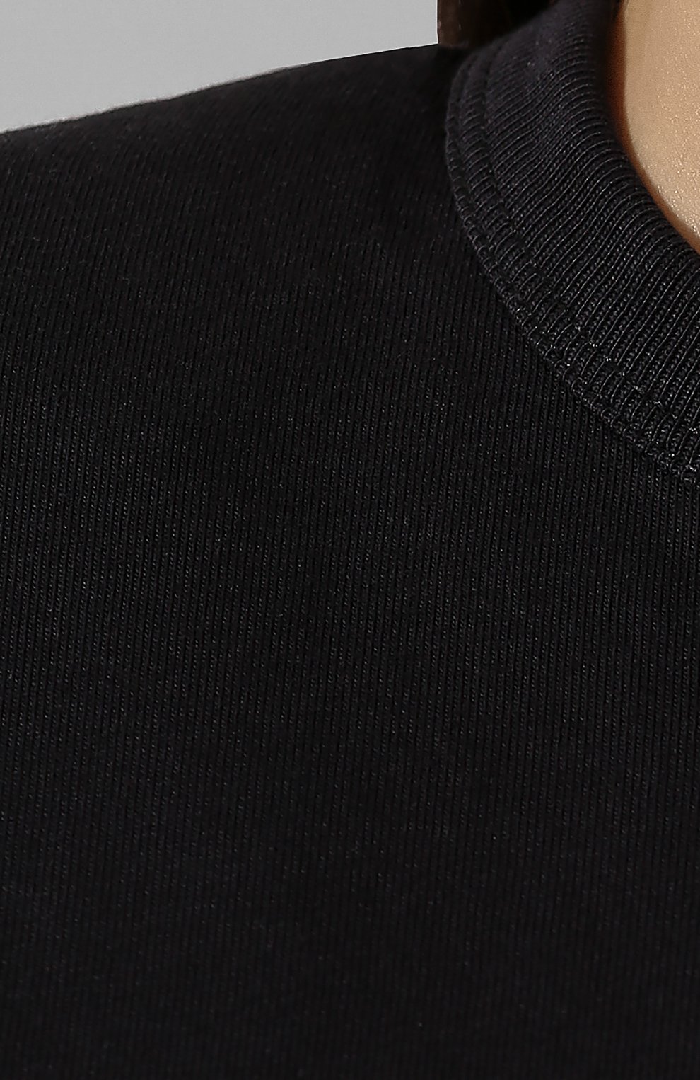 Хлопковая футболка DRIES VAN NOTEN черного цвета по цене 21250 руб., арт. 191-11135-7614, фото 5 Хлопковая футболка DRIES VAN NOTEN, арт. 191-11135-7614, фото 5