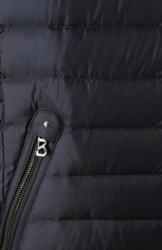Мужская пуховая куртка BOGNER темно-синего цвета, арт. 38069398 | Фото 6 (Материал подклада: Синтетический материал; Материал утеплителя: Пух и перо; Драгоценные камни: Проставлено; Длина (верхняя одежда): Короткие; Рукава: Длинные; Материал сплава: Проставлено; Стили: Кэжуэл; Мужское Кросс-КТ: Куртка-пуховая; Материал внешний: Синтетический материал; Кросс-КТ: Утепленные)