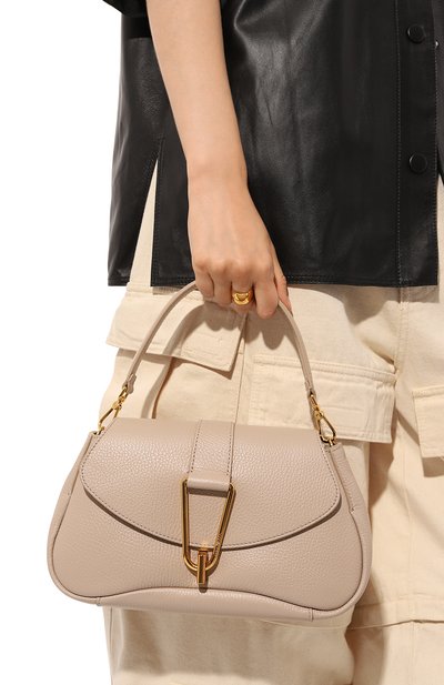 Сумка himma COCCINELLE светло-розового цвета по цене 38000 руб., арт. E1 PDA 18 01 01, фото 2 Сумка himma COCCINELLE, арт. E1 PDA 18 01 01, фото 2