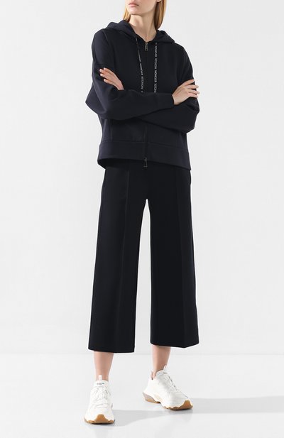 Хлопковые брюки MONCLER черного цвета по цене 30600 руб., арт. E2-093-87530-00-V8076, фото 2 Хлопковые брюки MONCLER, арт. E2-093-87530-00-V8076, фото 2