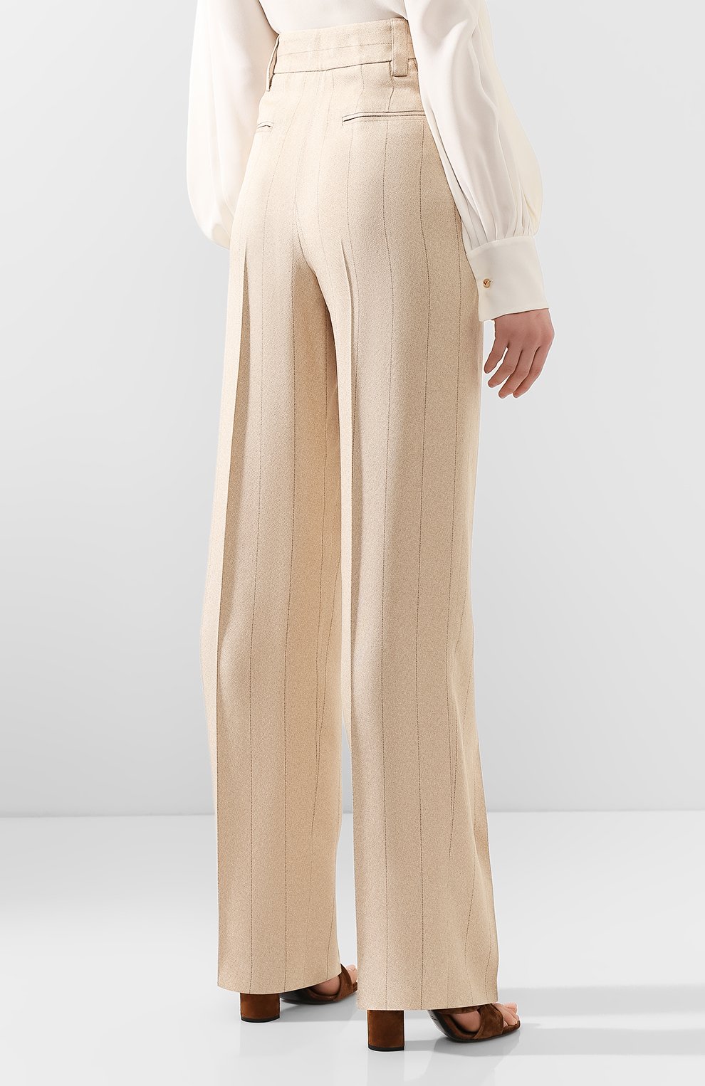 Шелковые брюки GIORGIO ARMANI бежевого цвета по цене 226500 руб., арт. 0SHPP09M/T01HS, фото 4 Шелковые брюки GIORGIO ARMANI, арт. 0SHPP09M/T01HS, фото 4