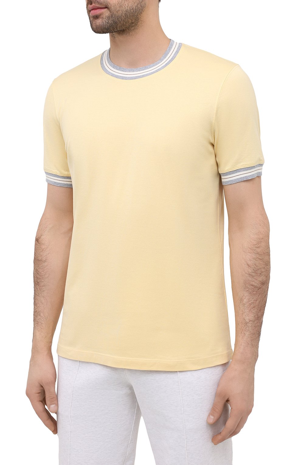 Хлопковая футболка BRUNELLO CUCINELLI желтого цвета по цене 48200 руб., арт. M0T611620, фото 3 Хлопковая футболка BRUNELLO CUCINELLI, арт. M0T611620, фото 3