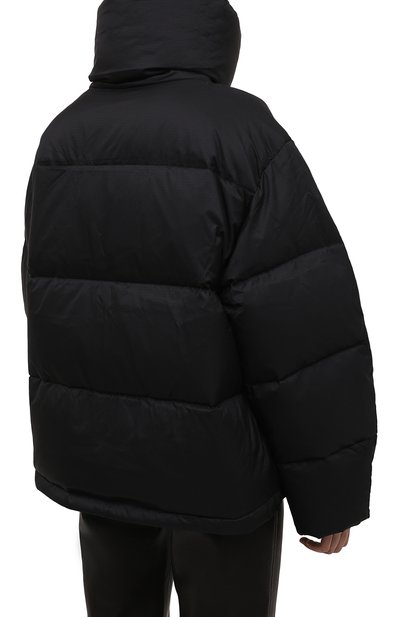Пуховик ACNE STUDIOS черного цвета по цене 103000 руб., арт. A90366, фото 4 Пуховик ACNE STUDIOS, арт. A90366, фото 4