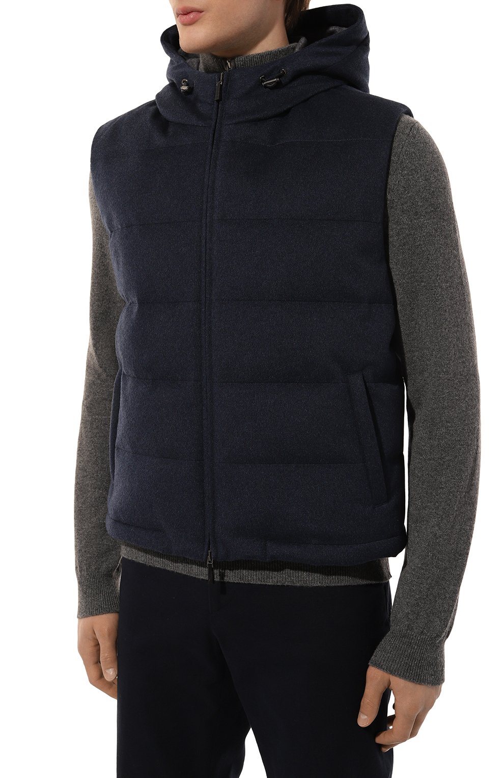 Пуховый жилет COLOMBO темно-синего цвета по цене 394000 руб., арт. GL00157/90772-50, фото 3 Пуховый жилет COLOMBO, арт. GL00157/90772-50, фото 3