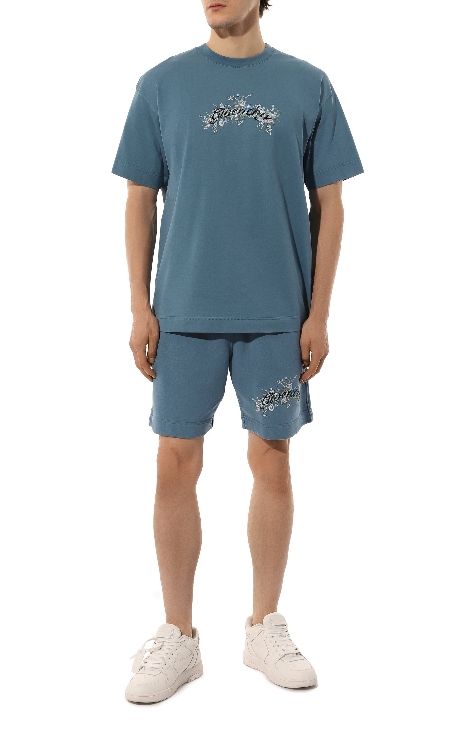 Хлопковая футболка GIVENCHY голубого цвета по цене 66100 руб., арт. BM71JA3YMU, фото 2 Хлопковая футболка GIVENCHY, арт. BM71JA3YMU, фото 2