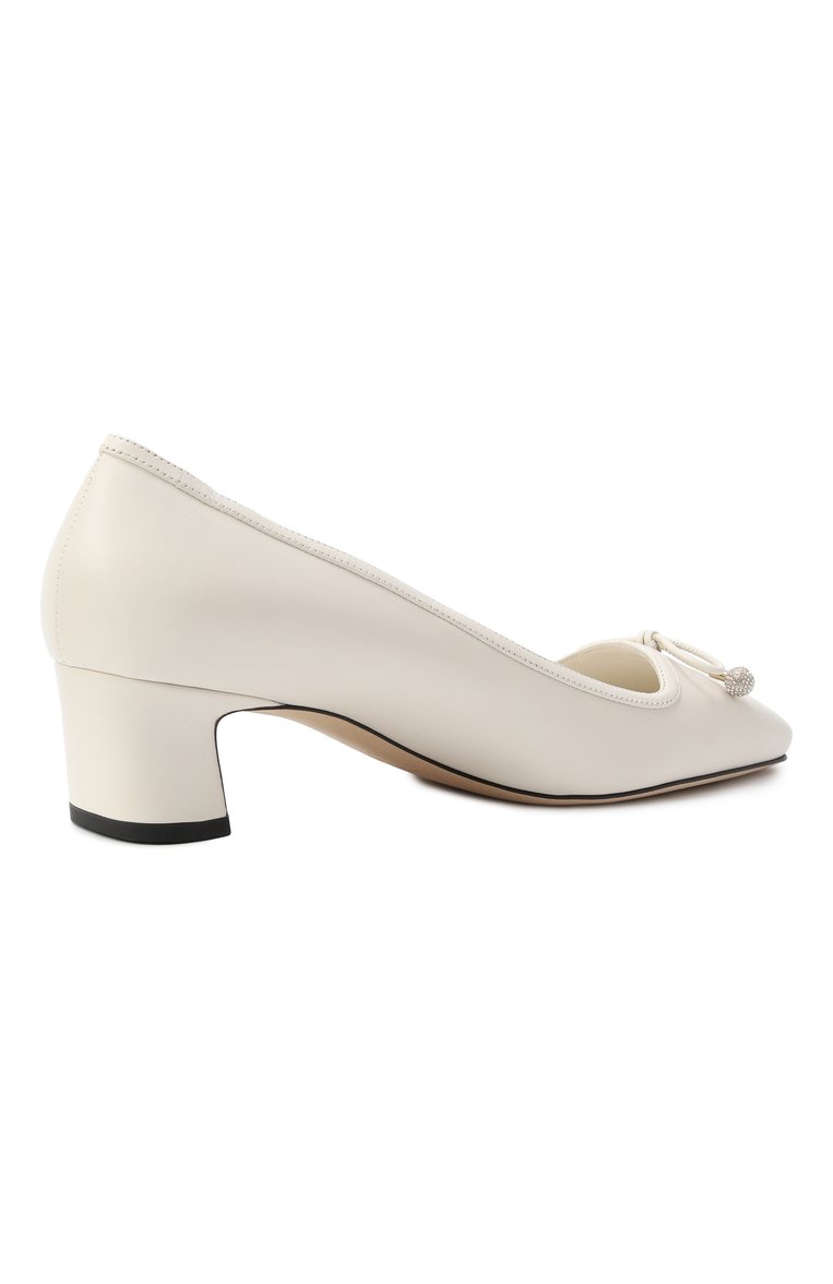 Женские кожаные туфли elme 45 JIMMY CHOO кремового цвета, арт. ELME 45/NAP | Фото 5 (Каблук высота: Низкий; Материал внешний: Натуральная кожа; Материал внутренний: Натуральная кожа; Подошва: Плоская; Каблук тип: Устойчивый)