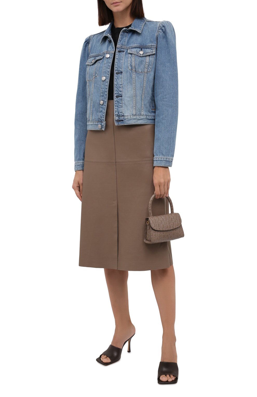 Джинсовая куртка 7 FOR ALL MANKIND голубого цвета по цене 34050 руб., арт. JSK44510SM, фото 2 Джинсовая куртка 7 FOR ALL MANKIND, арт. JSK44510SM, фото 2