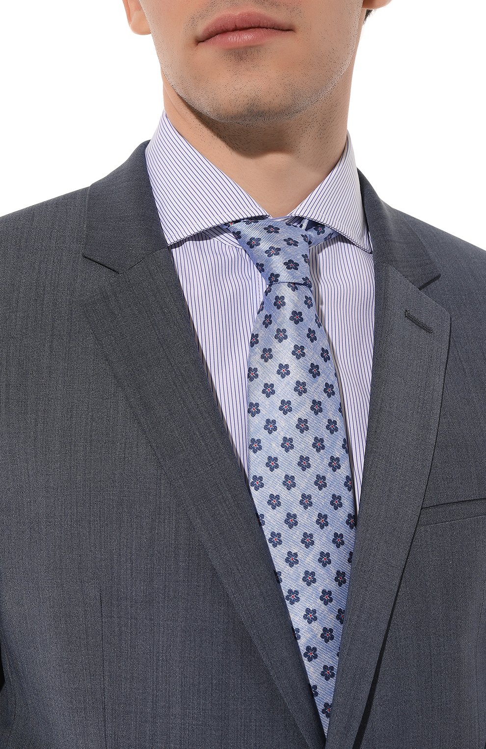 Шелковый галстук KITON голубого цвета по цене 28050 руб., арт. UCRVKLC01I41, фото 2 Шелковый галстук KITON, арт. UCRVKLC01I41, фото 2