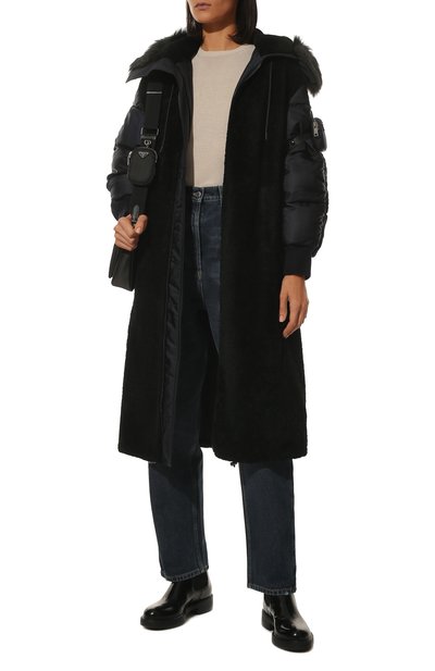 Комбинированная дубленка PRADA черного цвета по цене 1050000 руб., арт. 56985M-1YDY-F0D9M, фото 2 Комбинированная дубленка PRADA, арт. 56985M-1YDY-F0D9M, фото 2