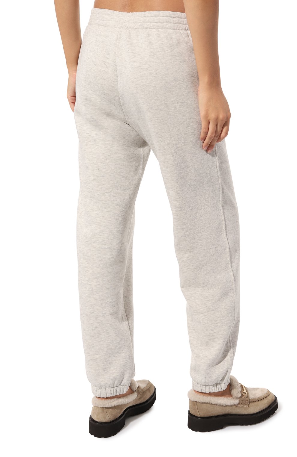 Хлопковые джоггеры PIETRO BRUNELLI светло-серого цвета по цене 13750 руб., арт. PN2107/C00084, фото 4 Хлопковые джоггеры PIETRO BRUNELLI, арт. PN2107/C00084, фото 4