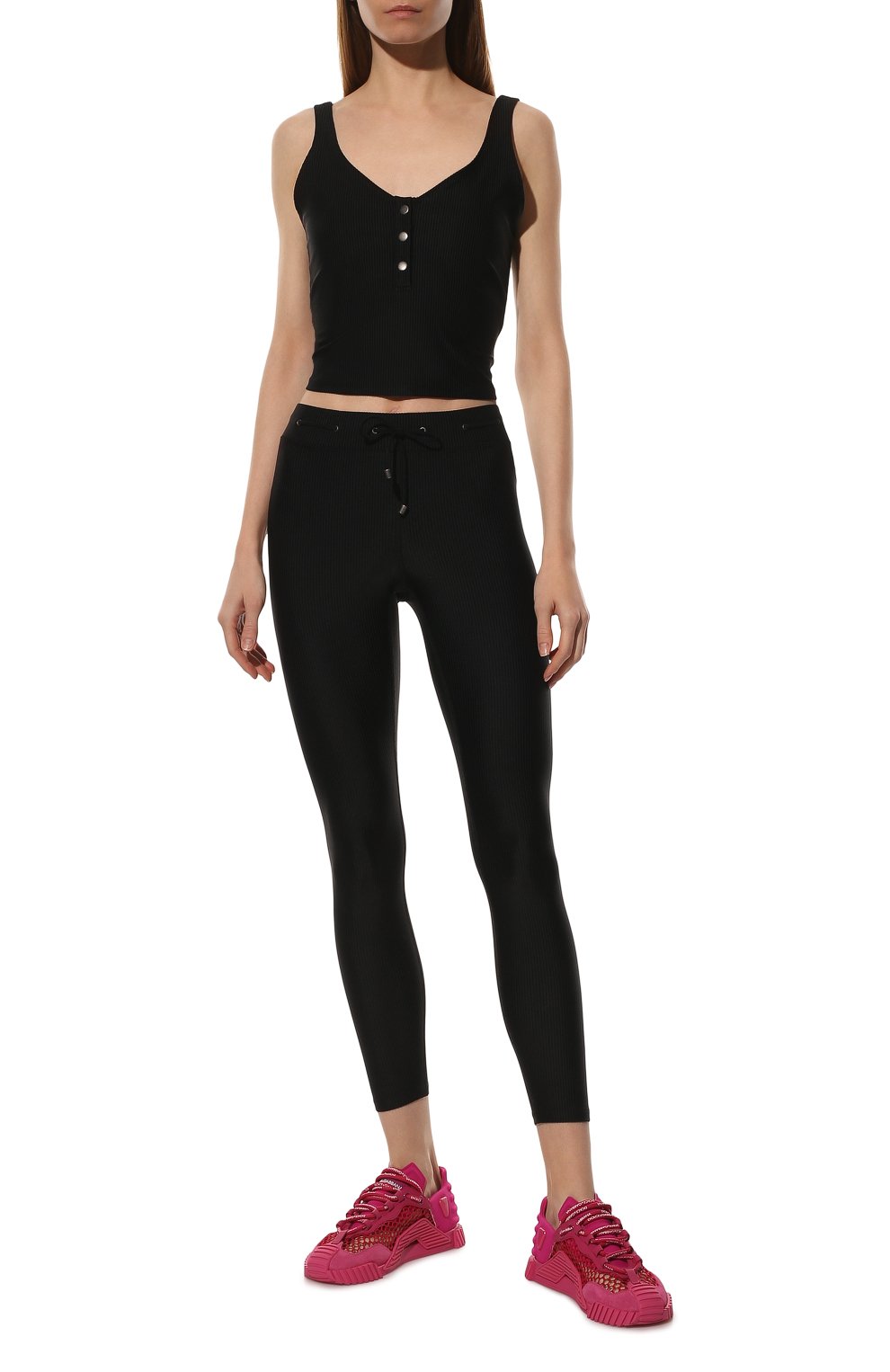 Топ HEROINE SPORT черного цвета по цене 8615 руб., арт. HS-2-144/FALL 2021, фото 2 Топ HEROINE SPORT, арт. HS-2-144/FALL 2021, фото 2