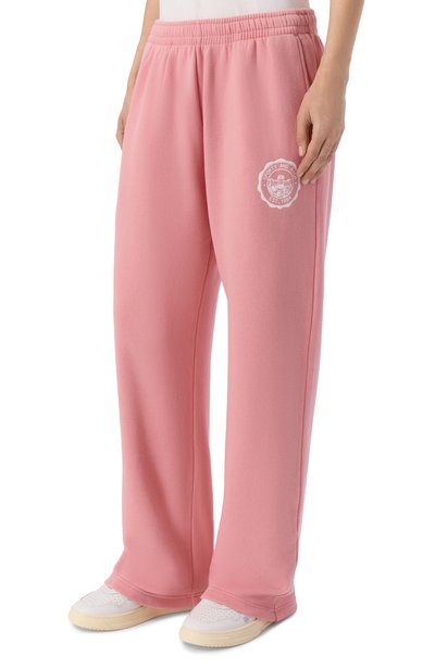 Хлопковые брюки sporty & rich x juicy couture SPORTY AND RICH розового цвета по цене 35050 руб., арт. PA085716692PI07/JUICY EMBLEM WIDE SWEATPANT, фото 3 Хлопковые брюки sporty & rich x juicy couture SPORTY AND RICH, арт. PA085716692PI07/JUICY EMBLEM WIDE SWEATPANT, фото 3