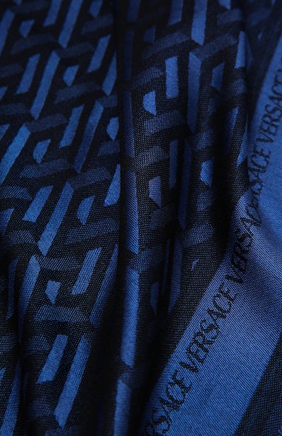 Шарф из шелка и шерсти VERSACE темно-синего цвета по цене 54200 руб., арт. 1001599/1A01964, фото 4 Шарф из шелка и шерсти VERSACE, арт. 1001599/1A01964, фото 4
