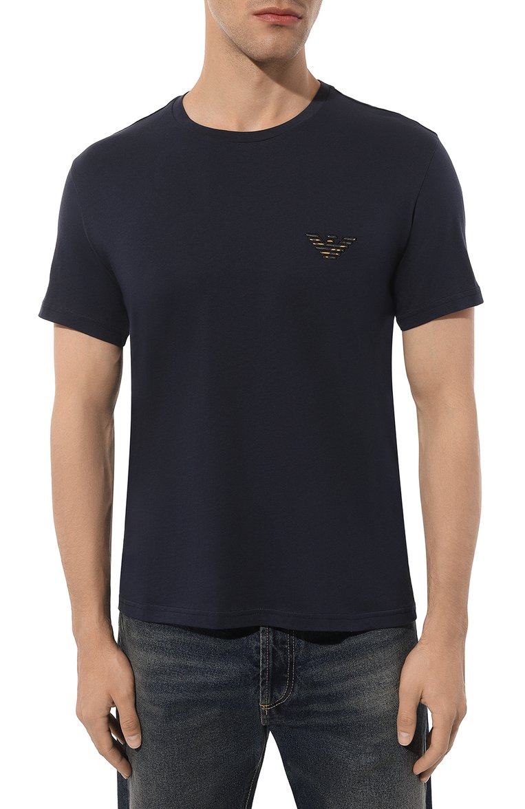 Мужская хлопковая футболка EMPORIO ARMANI темно-синего цвета, арт. 211818/4R483 | Фото 3 (Материал внешний: Хлопок; Длина (для топов): Стандартные; Рукава: Короткие; Стили: Кэжуэл; Принт: Без принта; Кросс-КТ: домашняя одежда; Автоматизация ТО: Проставлено; Автоматизация состава: Проставлено)