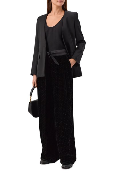 Бархатные брюки EMPORIO ARMANI черного цвета по цене 63950 руб., арт. EW004285/AF24428, фото 2 Бархатные брюки EMPORIO ARMANI, арт. EW004285/AF24428, фото 2