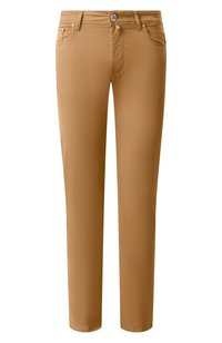 Коричневый