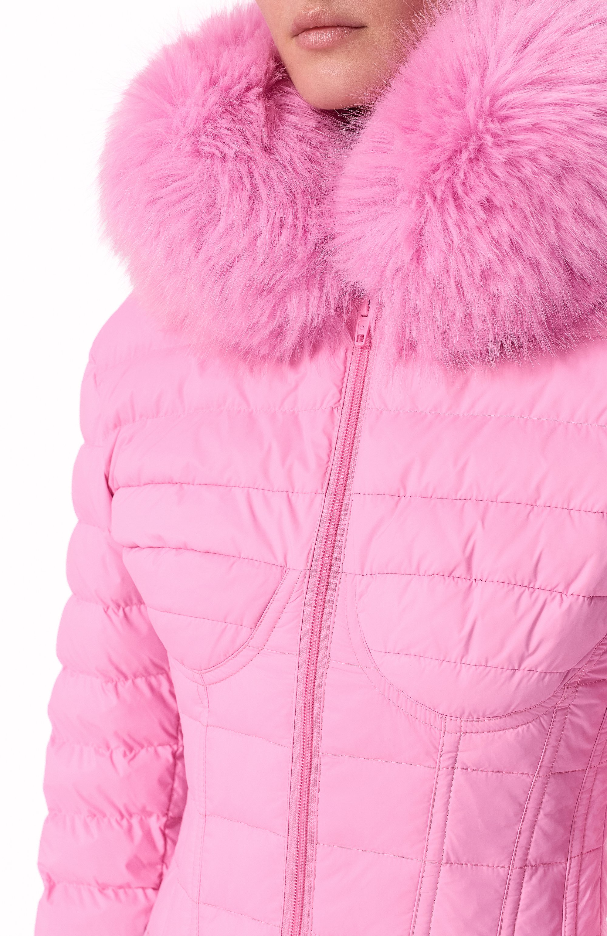 Пуховик BALENCIAGA розового цвета по цене 483000 руб., арт. 848873/TN012, фото 5 Пуховик BALENCIAGA, арт. 848873/TN012, фото 5