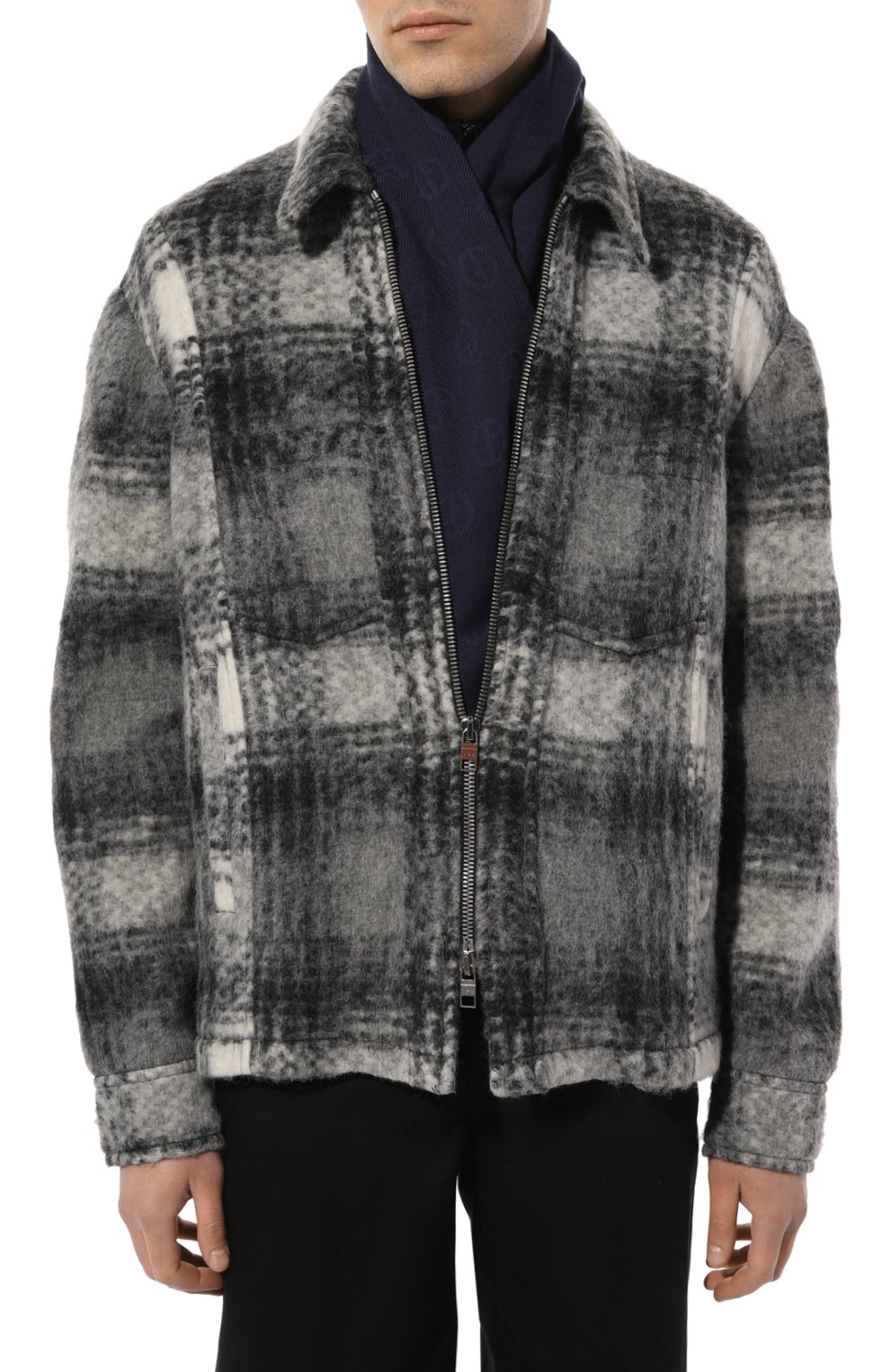 Шарф из шерсти и шелка GIORGIO ARMANI синего цвета по цене 52750 руб., арт. 745206/4R134, фото 2 Шарф из шерсти и шелка GIORGIO ARMANI, арт. 745206/4R134, фото 2