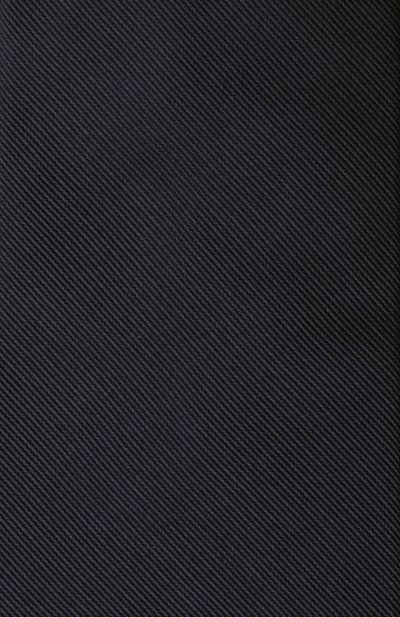 Шелковый галстук BRIONI темно-синего цвета по цене 25350 руб., арт. 062I00/0943C, фото 4 Шелковый галстук BRIONI, арт. 062I00/0943C, фото 4