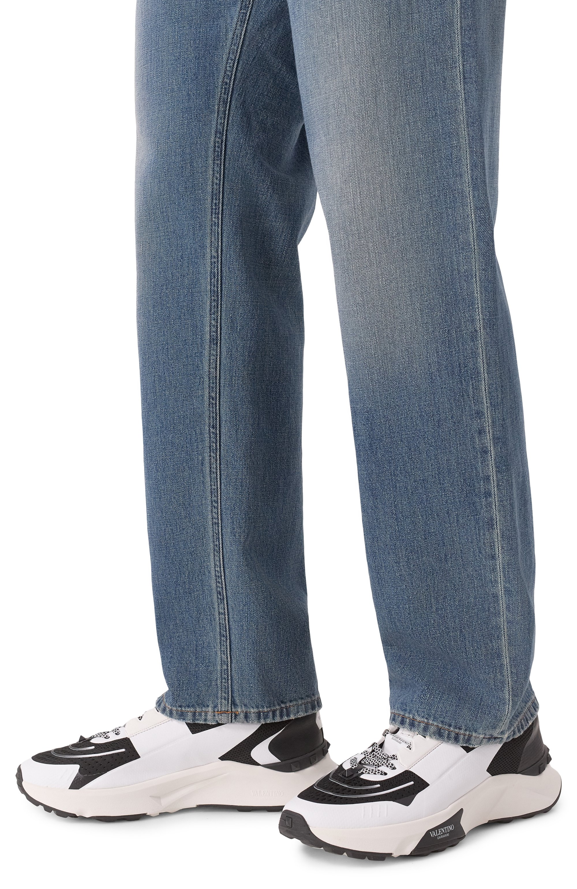 Текстильные кроссовки true act VALENTINO черно-белого цвета по цене 99900 руб., арт. 6Y2S0H96/PTN, фото 3 Текстильные кроссовки true act VALENTINO, арт. 6Y2S0H96/PTN, фото 3