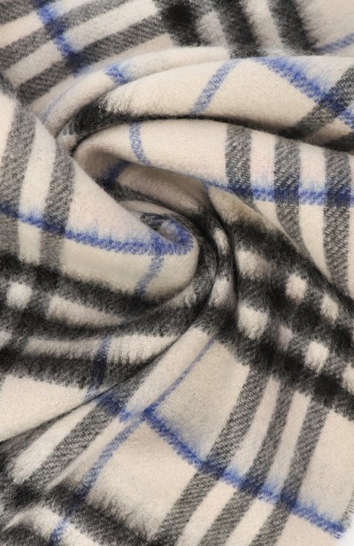 Двусторонний шарф BURBERRY серого цвета по цене 84700 руб., арт. 8090952, фото 4 Двусторонний шарф BURBERRY, арт. 8090952, фото 4