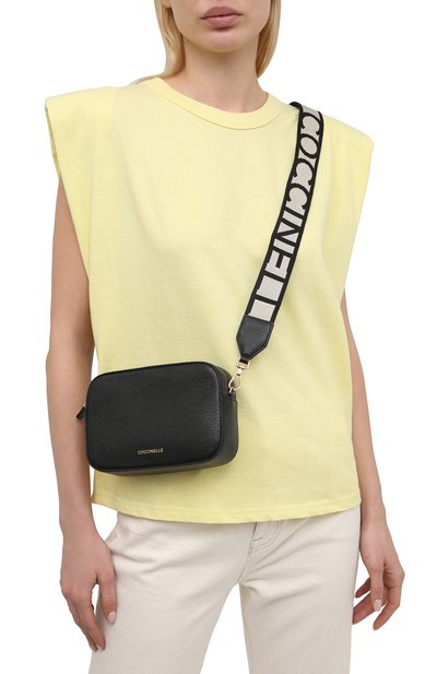 Сумка tebe COCCINELLE черного цвета по цене 19150 руб., арт. E5 HV3 55 I1 07, фото 2 Сумка tebe COCCINELLE, арт. E5 HV3 55 I1 07, фото 2