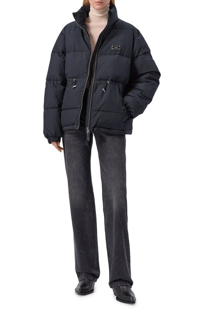 Пуховик the cinched KSUBI черного цвета по цене 77050 руб., арт. WFA25JK011, фото 2 Пуховик the cinched KSUBI, арт. WFA25JK011, фото 2