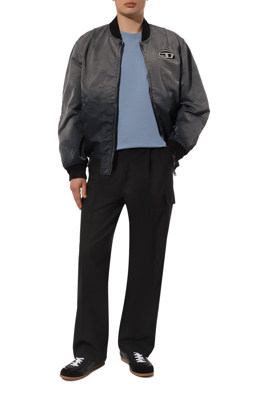 Хлопковая футболка BALMAIN голубого цвета по цене 36050 руб., арт. CH1EF000/BB04, фото 2 Хлопковая футболка BALMAIN, арт. CH1EF000/BB04, фото 2