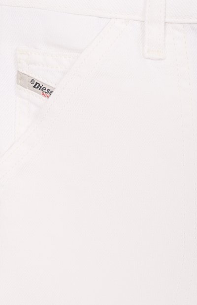 Джинсовые шорты DIESEL молочного цвета по цене 14500 руб., арт. J02535/KXBRZ, фото 3 Джинсовые шорты DIESEL, арт. J02535/KXBRZ, фото 3