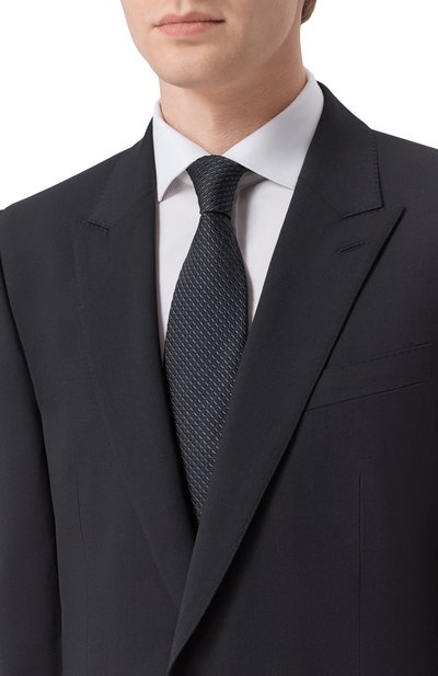 Шелковый галстук KITON черного цвета по цене 39950 руб., арт. UCRVKLC07L63, фото 2 Шелковый галстук KITON, арт. UCRVKLC07L63, фото 2