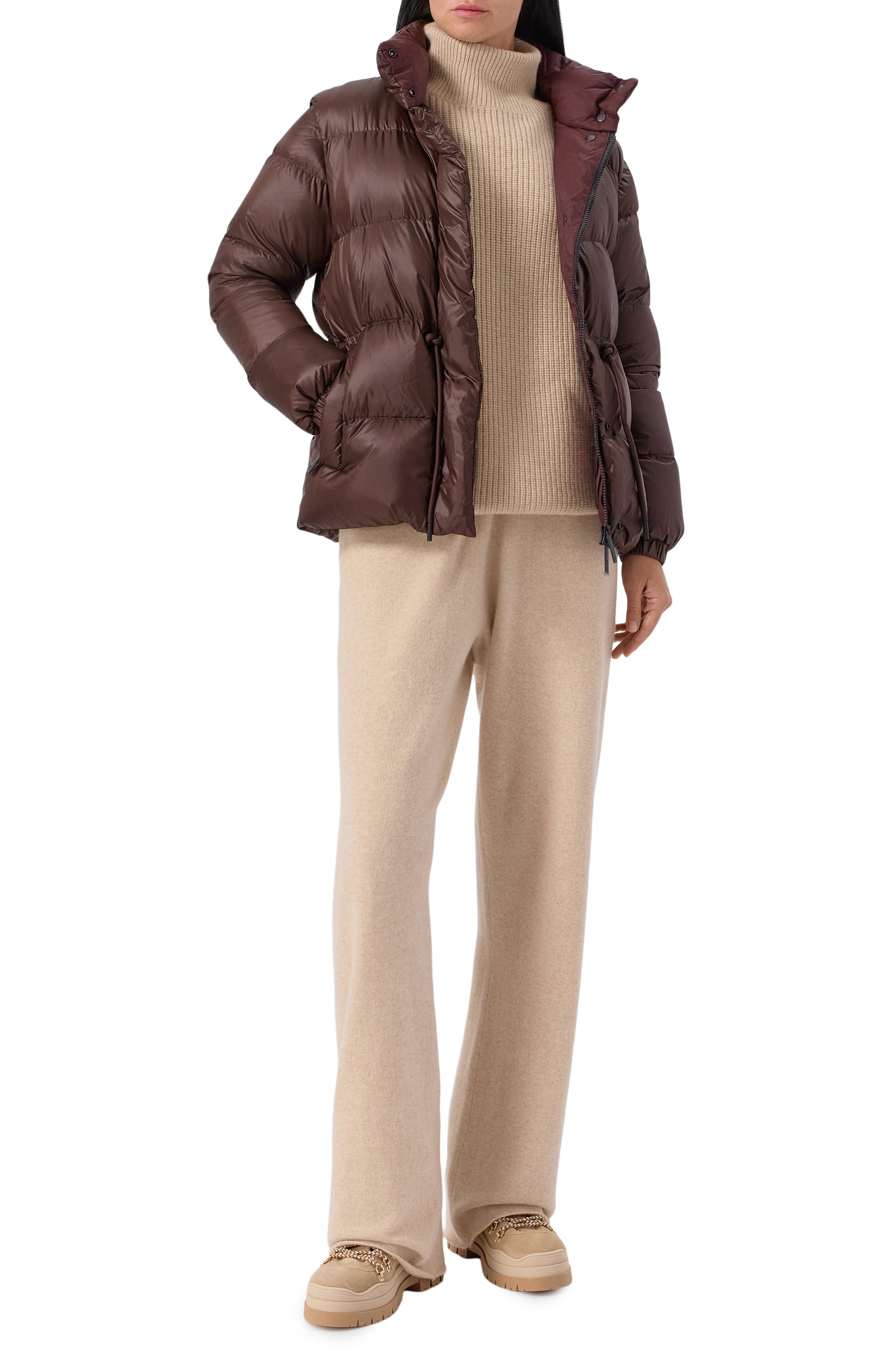 Пуховик AFTER LABEL коричневого цвета по цене 69950 руб., арт. MAGADAN/N051, фото 2 Пуховик AFTER LABEL, арт. MAGADAN/N051, фото 2