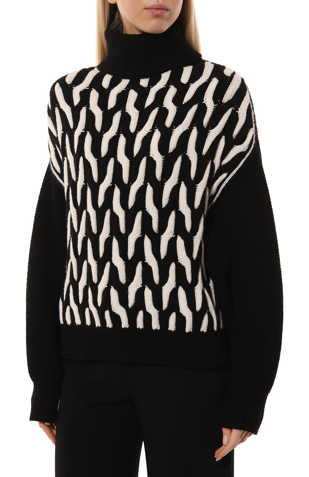 Шерстяной свитер BOSS черно-белого цвета по цене 33200 руб., арт. 50523719, фото 3 Шерстяной свитер BOSS, арт. 50523719, фото 3