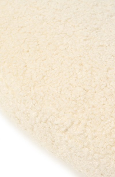 Сумка fortune cookie large YUZEFI кремового цвета по цене 74950 руб., арт. YUZAW24-HB-LF-F009, фото 3 Сумка fortune cookie large YUZEFI, арт. YUZAW24-HB-LF-F009, фото 3