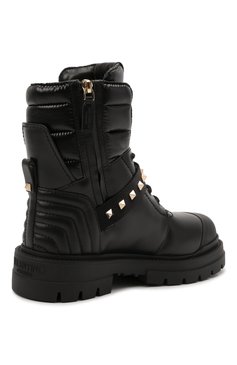 Женские кожаные ботинки rockstud VALENTINO черного цвета, арт. WW2S0CL0/HTQ | Фото 5 (Подошва: Платформа; Материал внешний: Кожа; Каблук высота: Низкий; Материал внутренний: Натуральная кожа; Региональные ограничения белый список (Axapta Mercury): RU; Материал сплава: Проставлено; Материал у�теплителя: Без утеплителя; Драгоценные камни: Проставлено; Женское Кросс-КТ: Зимние ботинки; Длина стельки: 22,6, 23,3, 23,6, 24,0, 24,3, 24,6, 25,0, 25,3, 25,6, 26,0, 26,3, 26,6)