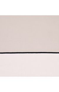 Светло-бежевый