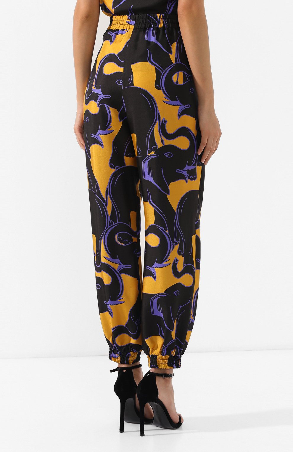 Шелковые джоггеры LANVIN фиолетового цвета по цене 69650 руб., арт. RW-TR505I-4080-P19, фото 4 Шелковые джоггеры LANVIN, арт. RW-TR505I-4080-P19, фото 4