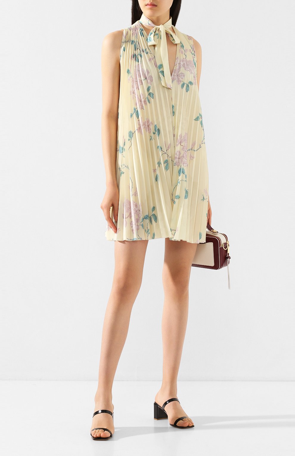 Платье REDVALENTINO желтого цвета по цене 94850 руб., арт. TR3VAM20/4RP, фото 2 Платье REDVALENTINO, арт. TR3VAM20/4RP, фото 2