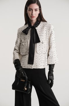 Женская сумка marlene small DOLCE & GABBANA черного цвета, арт. BB7744/A3G19 | Фото 8 (Размер: small; Материал сплава: Проставлено; Драгоценные камни: Проставлено; Ремень/цепочка: На ремешке; Материал: Натуральная кожа)