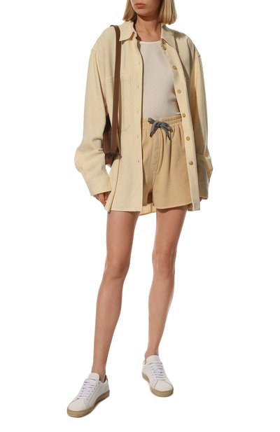 Хлопковые шорты BRUNELLO CUCINELLI желтого цвета по цене 82550 руб., арт. MD869DD899, фото 2 Хлопковые шорты BRUNELLO CUCINELLI, арт. MD869DD899, фото 2