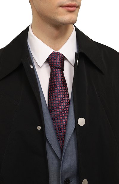 Шелковый галстук KITON красного цвета по цене 31950 руб., арт. UCRVKLC05H56, фото 2 Шелковый галстук KITON, арт. UCRVKLC05H56, фото 2