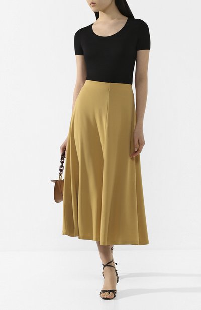 Футболка из вискозы EMPORIO ARMANI черного цвета по цене 24450 руб., арт. 8N2M6A/2J85Z, фото 2 Футболка из вискозы EMPORIO ARMANI, арт. 8N2M6A/2J85Z, фото 2