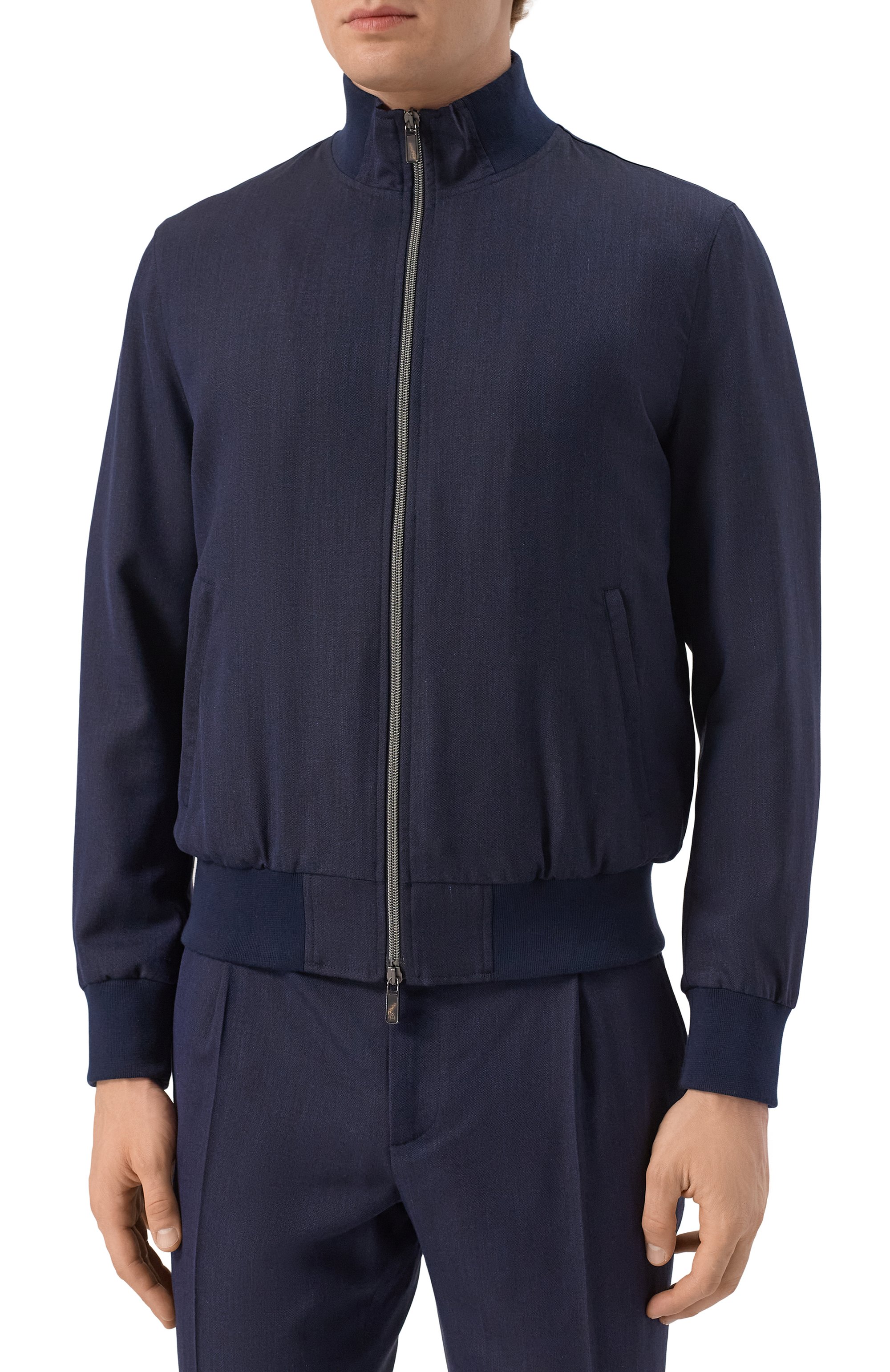 Толстовка из шерсти и шелка CAPOBIANCO темно-синего цвета по цене 110500 руб., арт. 18M183.LR00., фото 3 Толстовка из шерсти и шелка CAPOBIANCO, арт. 18M183.LR00., фото 3