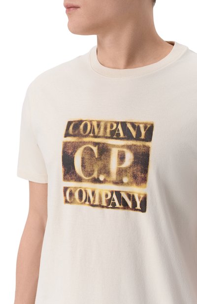 Хлопковая футболка C.P. COMPANY бежевого цвета по цене 17400 руб., арт. 20CMTS141A/110579W, фото 5 Хлопковая футболка C.P. COMPANY, арт. 20CMTS141A/110579W, фото 5