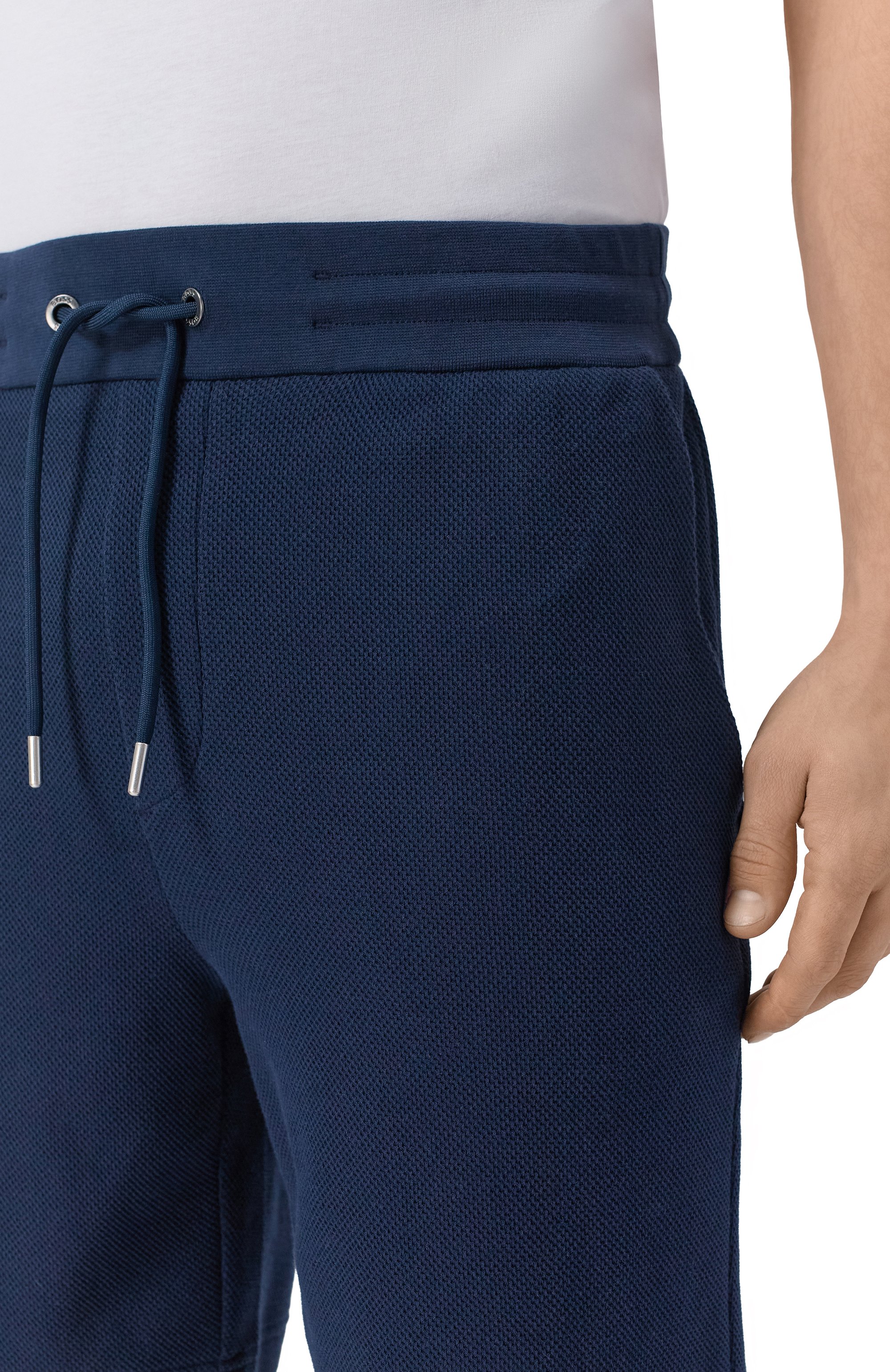 Хлопковые шорты BOSS темно-синего цвета по цене 20950 руб., арт. 50559797, фото 5 Хлопковые шорты BOSS, арт. 50559797, фото 5