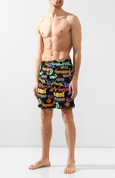 Плавки-шорты GUCCI разноцветного цвета по цене 47150 руб., арт. 554296/XHAAT, фото 2 Плавки-шорты GUCCI, арт. 554296/XHAAT, фото 2
